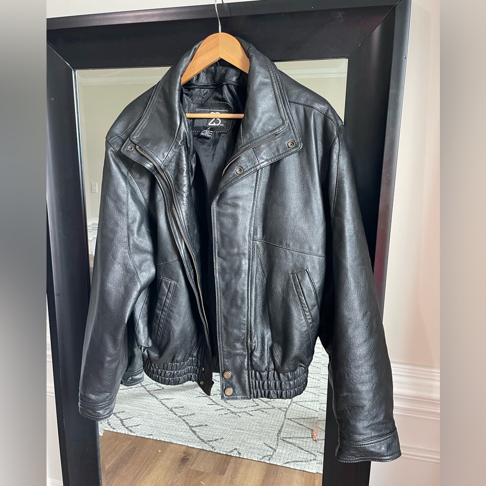 23rd st. Genuine leather jacket